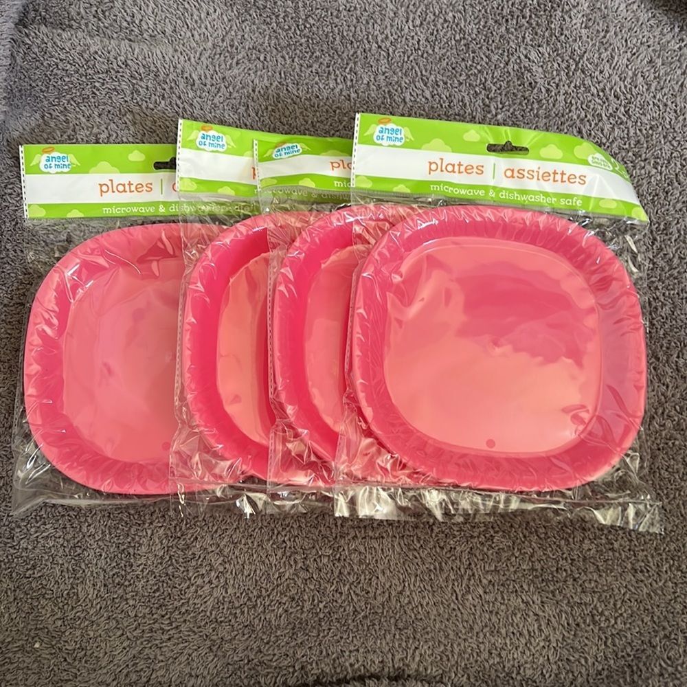 Angel of Mine pink plate set of 8 NEW